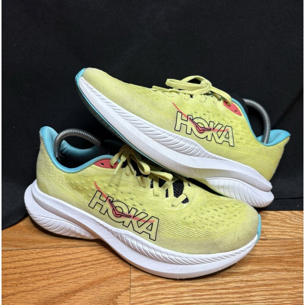 Hoka One One Mach 6 Running Shoes Men Size 9 D Yellow Mesh Comfort Low Sneakers